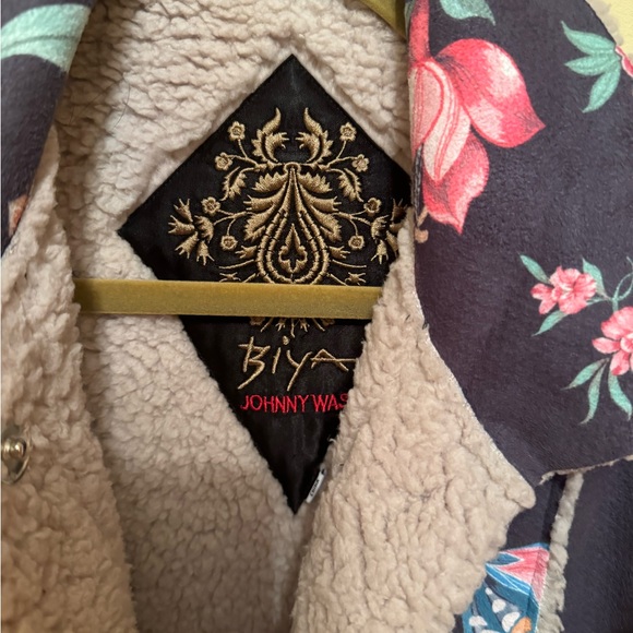 Johnny Was floral and sherpa long coat size small - Picture 3 of 3